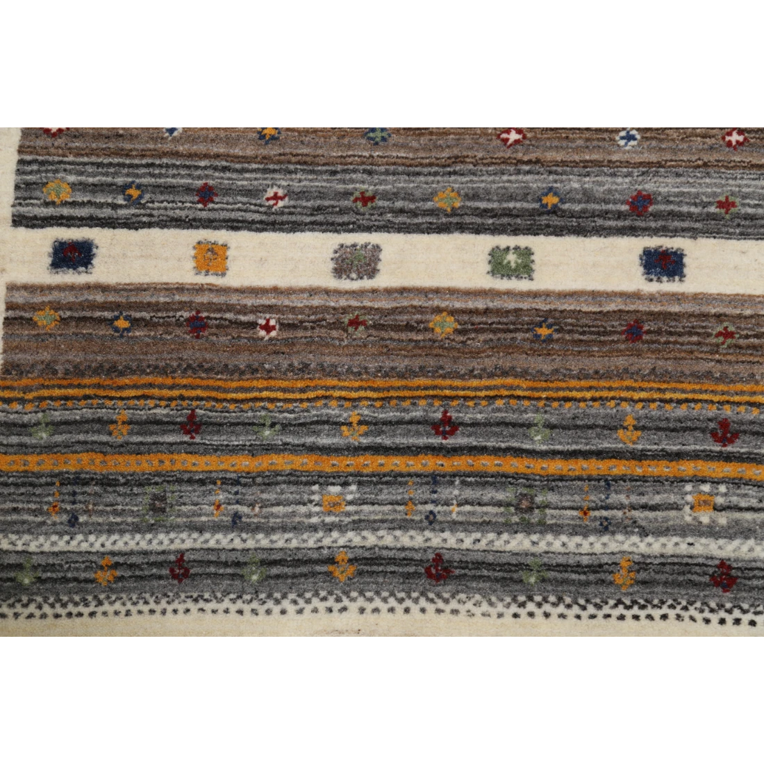 Hand Made Lori Wool Rug 3' 0" X 5' 2"