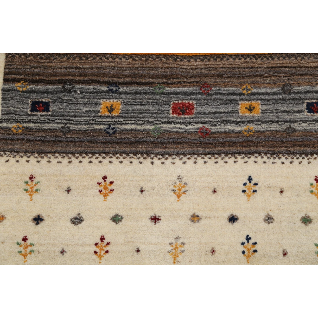Hand Made Lori Wool Rug 3' 0" X 5' 2"