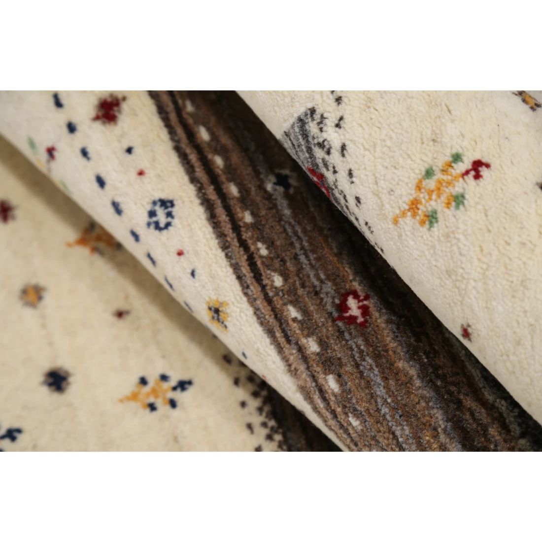 Hand Made Lori Wool Rug 3' 0" X 5' 2"