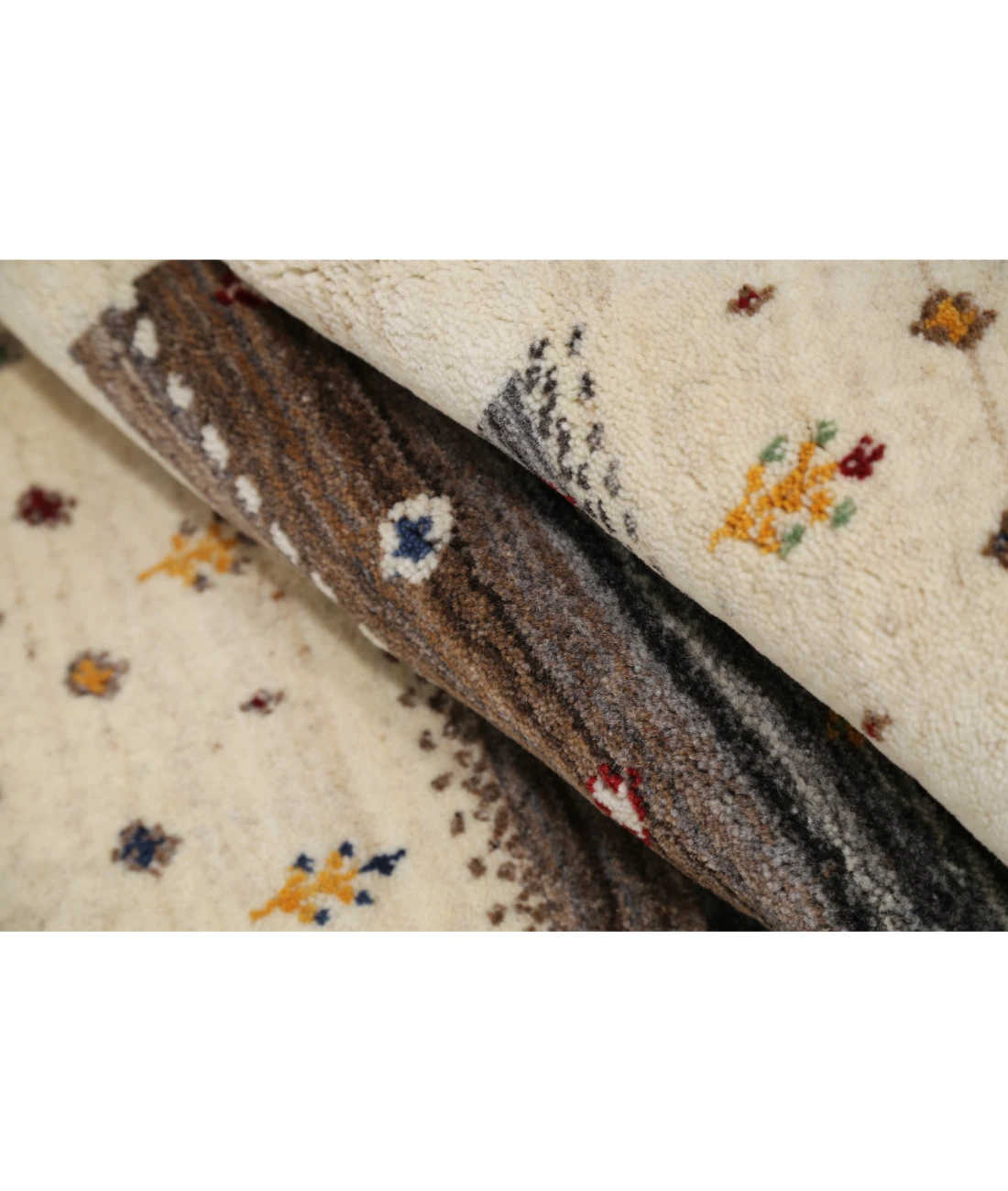 Hand Made Lori Wool Rug 3' 0" X 5' 2"