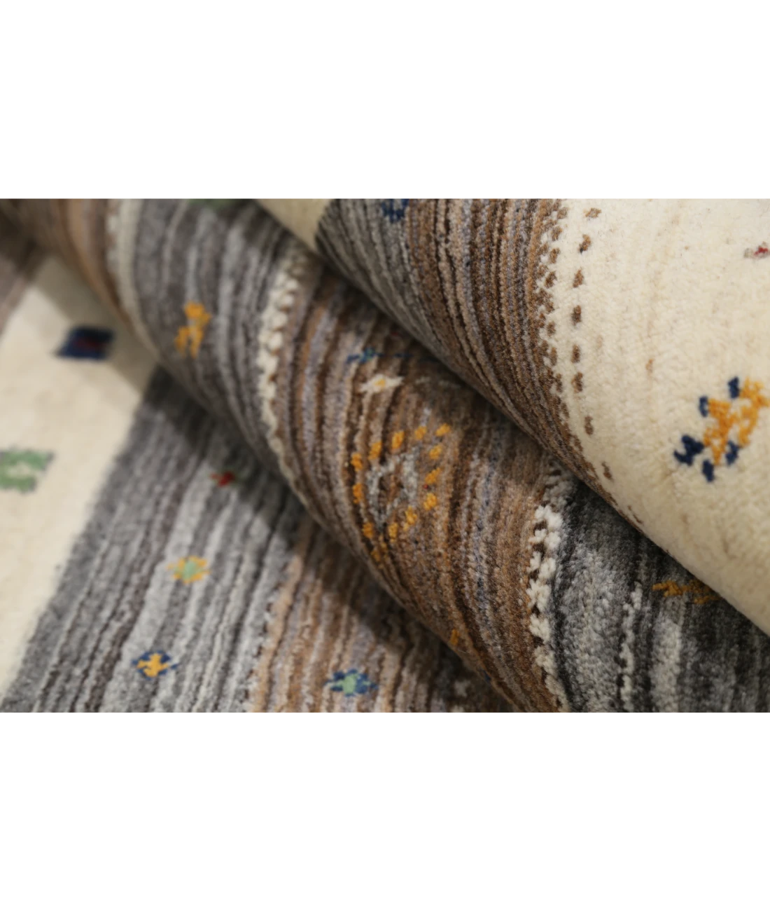 Hand Made Lori Wool Rug 5' 8" X 7' 10"