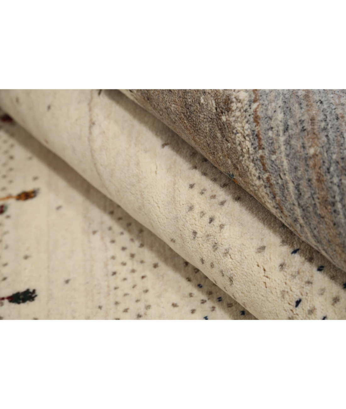 Hand Made Lori Wool Rug 4' 7" X 6' 6"