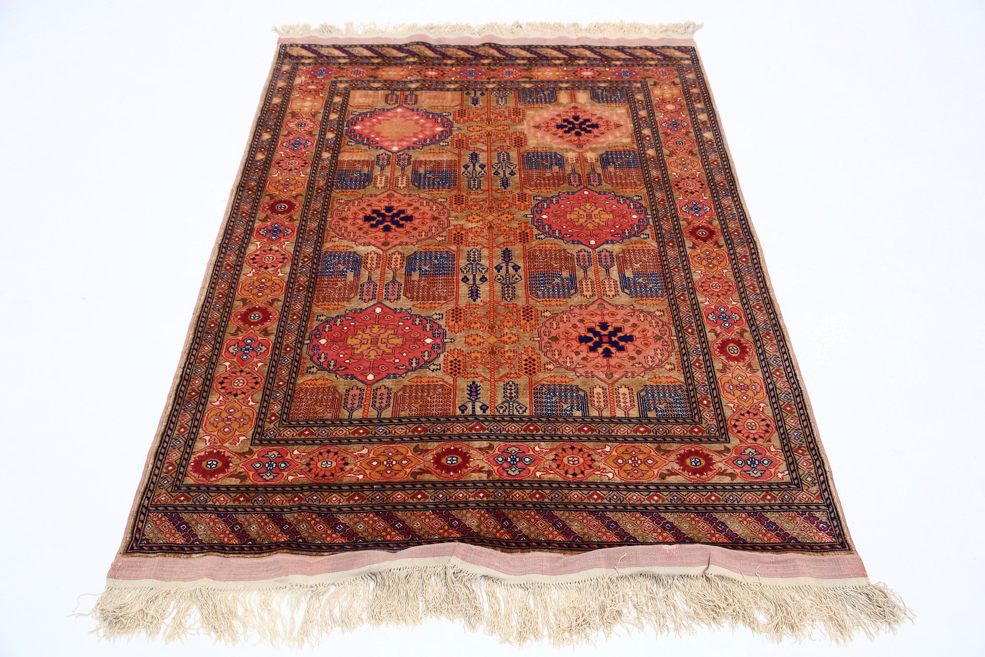 hand-woven-silk tane-wool-rug-5019033-3.jpg