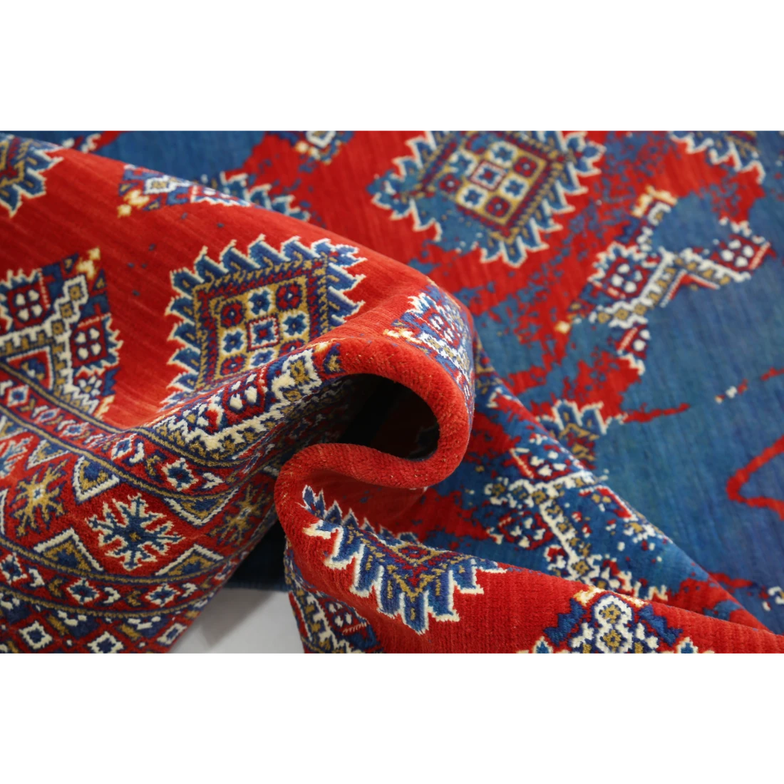 Ajrak Wool & Bamboo Silk Rug - 4'0'' x 6'0''
