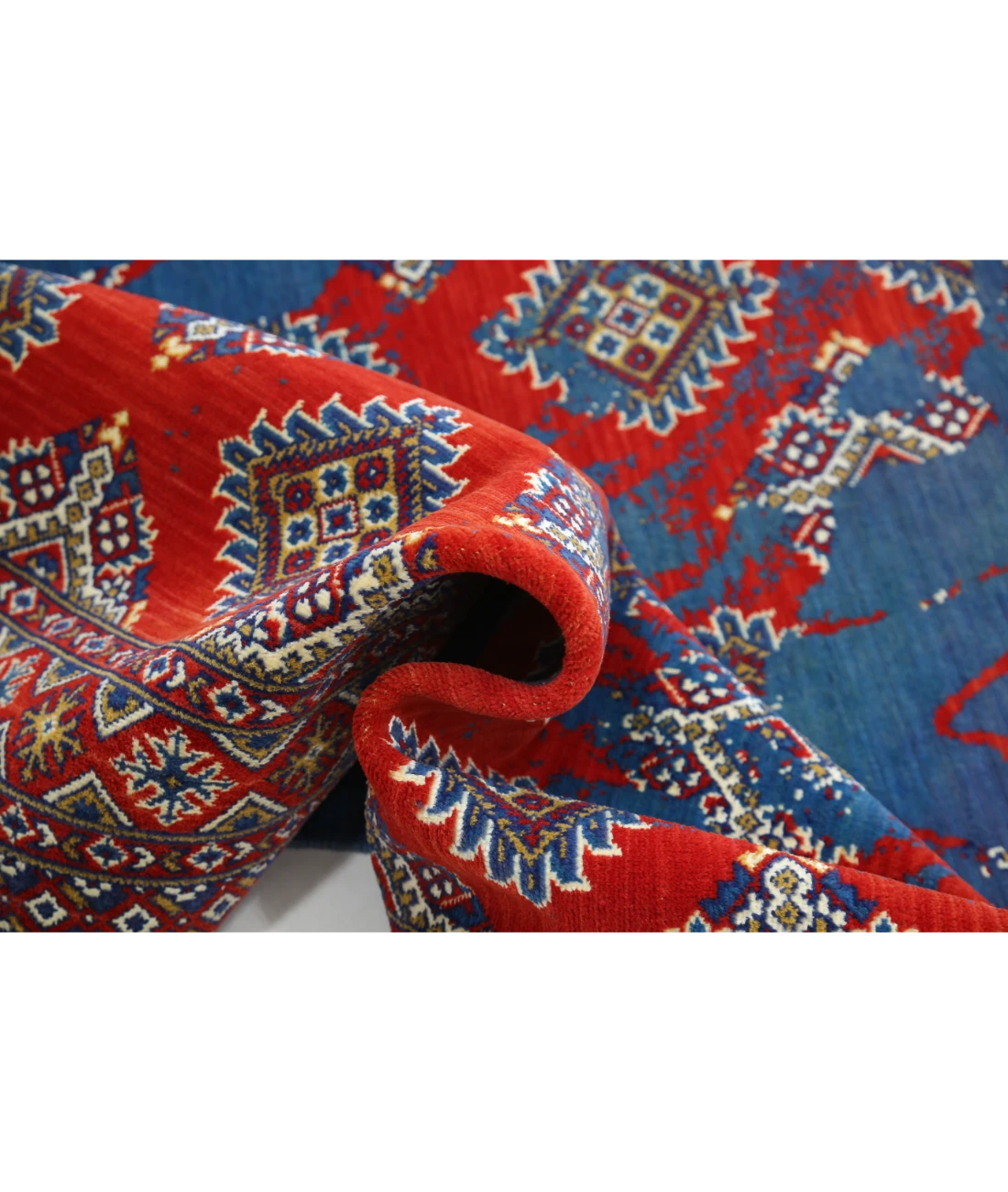 Ajrak Wool & Bamboo Silk Rug - 4'0'' x 6'0''