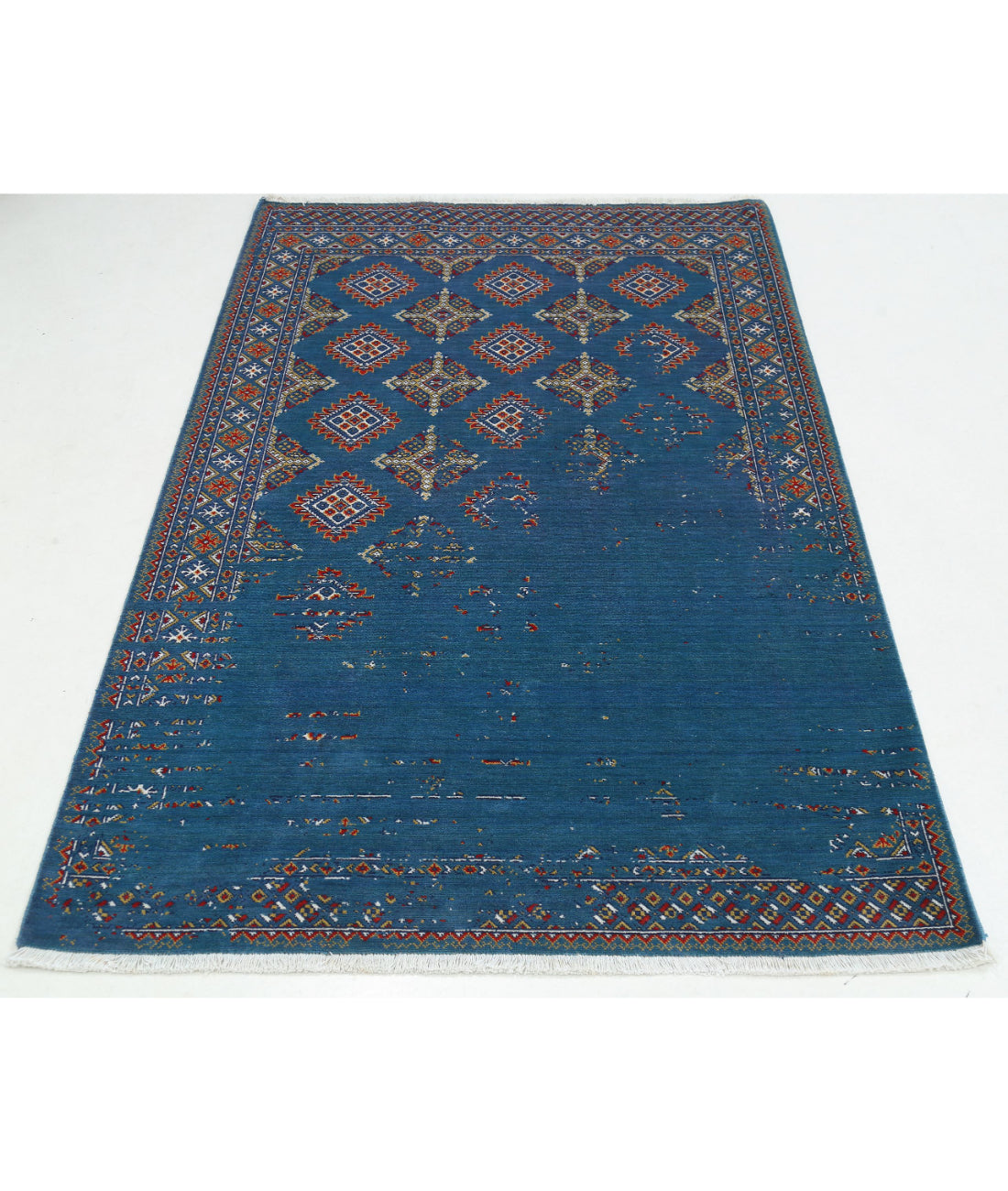 Ajrak Wool & Bamboo Silk Rug - 3'11'' x 6'0'' 3'11'' x 6'0'' (118 X 180) / Grey / Grey