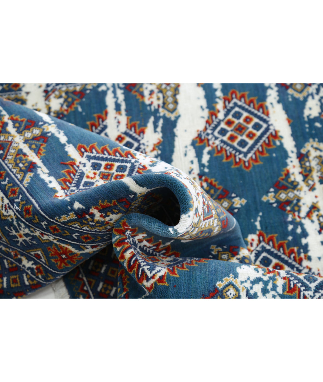 Ajrak Wool & Bamboo Silk Rug - 4'0'' x 6'1'' 4'0'' x 6'1'' (120 X 183) / Blue / Red