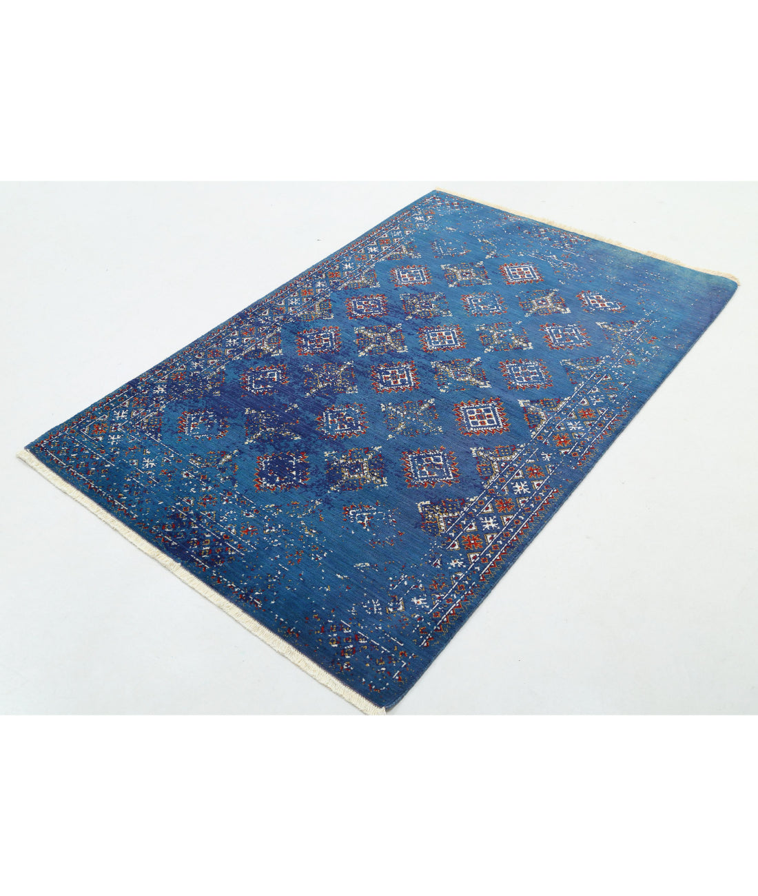 Ajrak Wool & Bamboo Silk Rug - 4'0'' x 6'0'' 4'0'' x 6'0'' (120 X 180) / Blue / Ivory