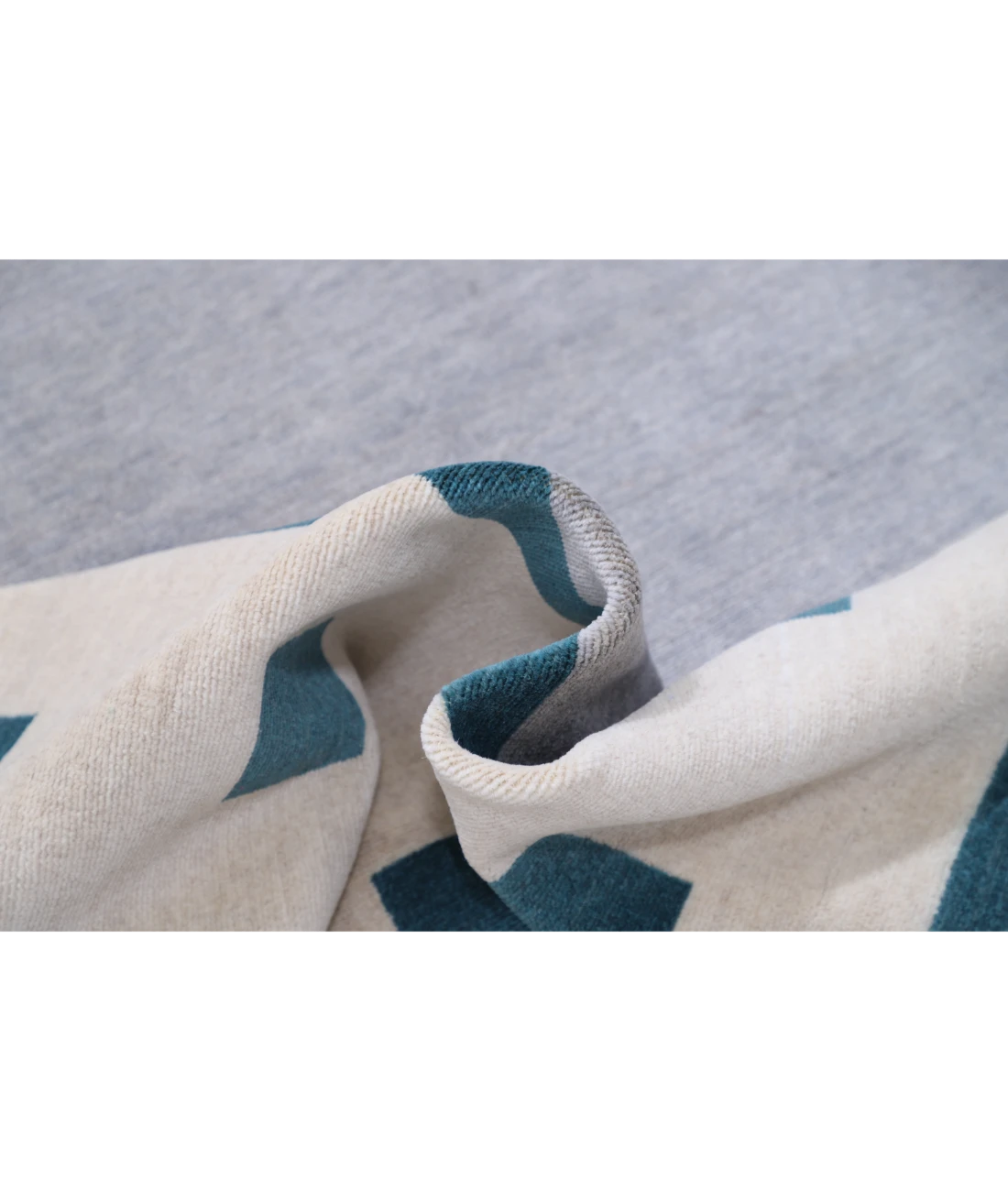 Power Loomed Ella Wool Rug 8' 11" X 11' 11"