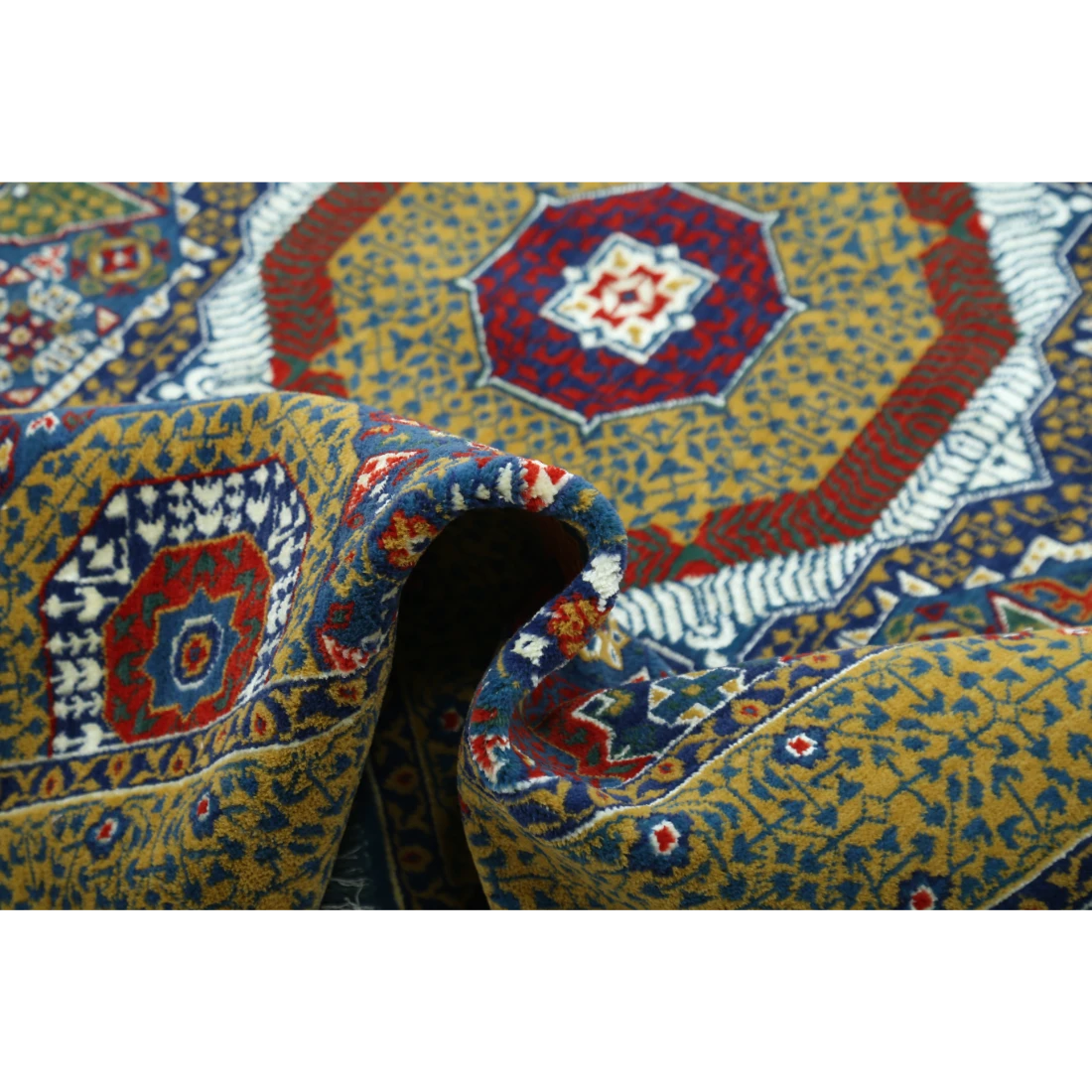 Gulshan Wool & Bamboo Silk Rug - 3'10'' x 6'0''