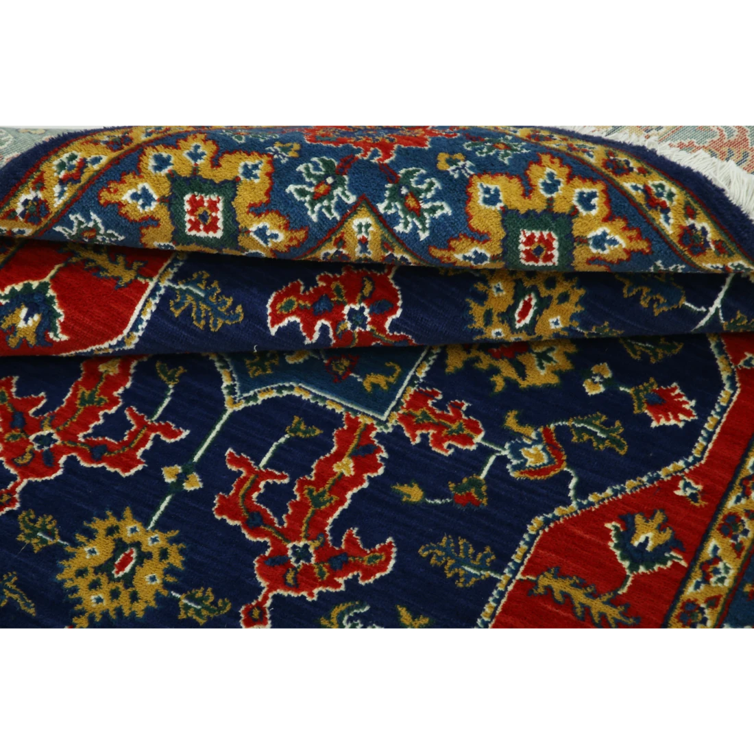 Gulshan Wool & Bamboo Silk Rug - 4'0'' x 5'10''