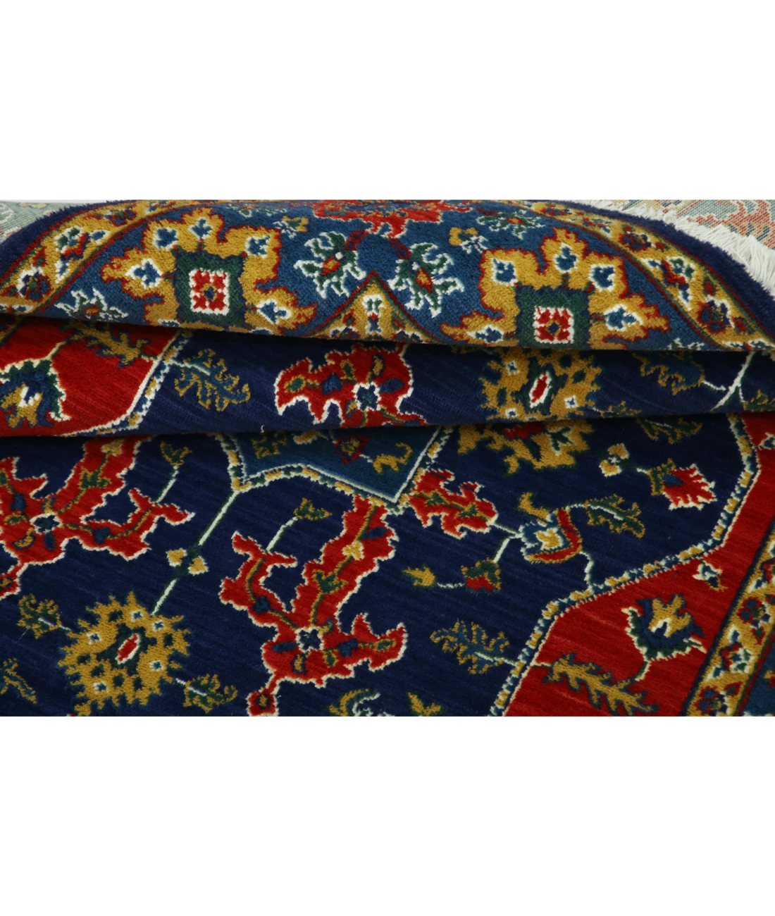 Gulshan Wool & Bamboo Silk Rug - 4'0'' x 5'10''