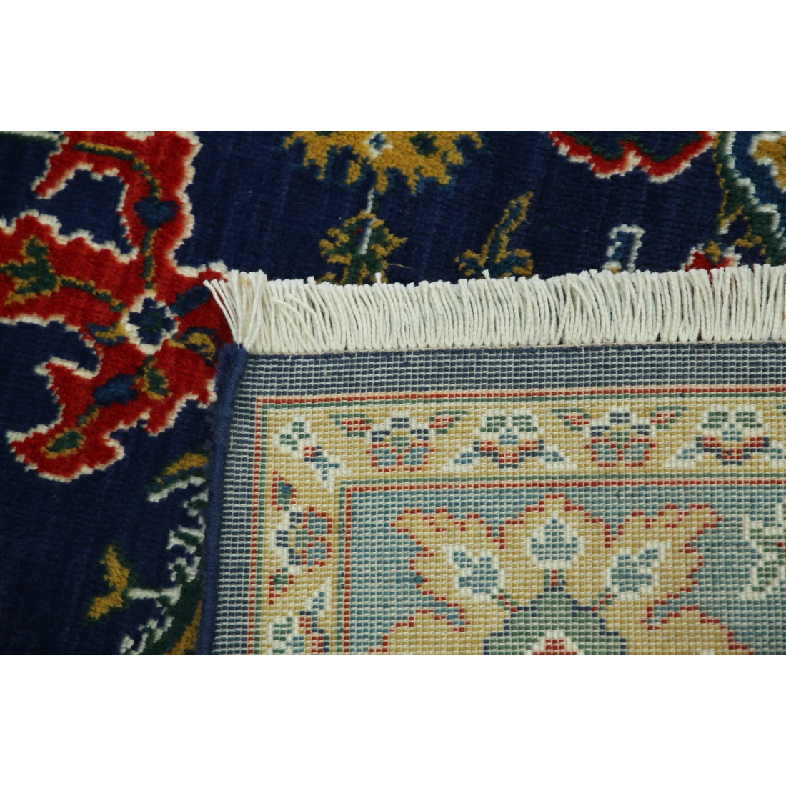 Gulshan Wool & Bamboo Silk Rug - 4'0'' x 5'10''
