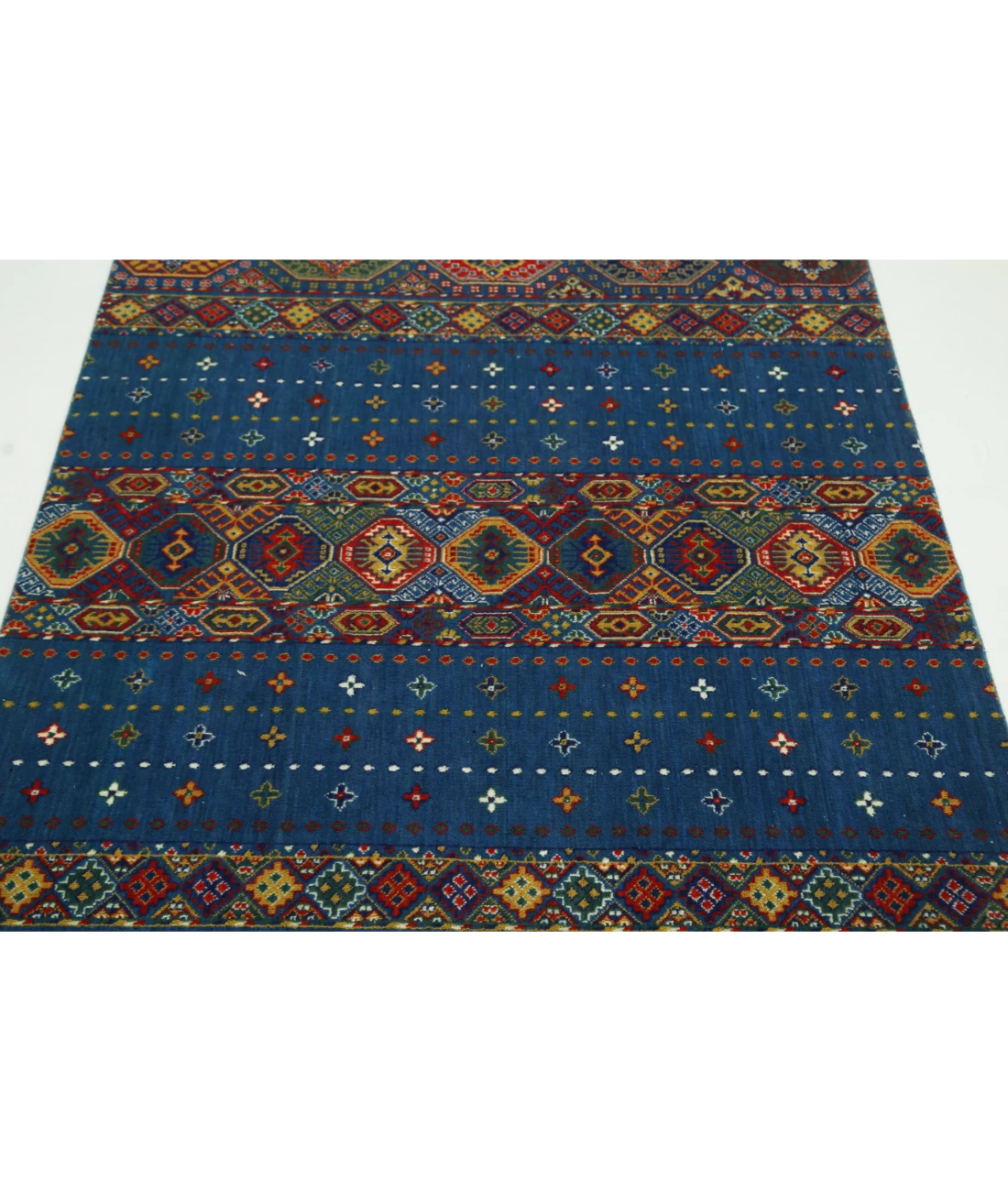 Gulshan Wool & Bamboo Silk Rug - 3'10'' x 6'0''