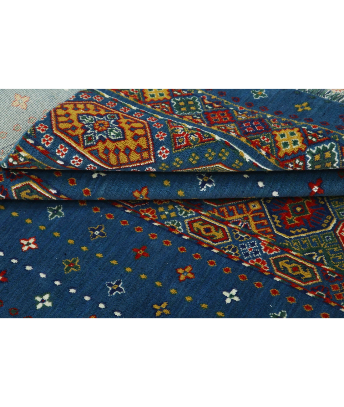 Gulshan Wool & Bamboo Silk Rug - 3'10'' x 6'0''