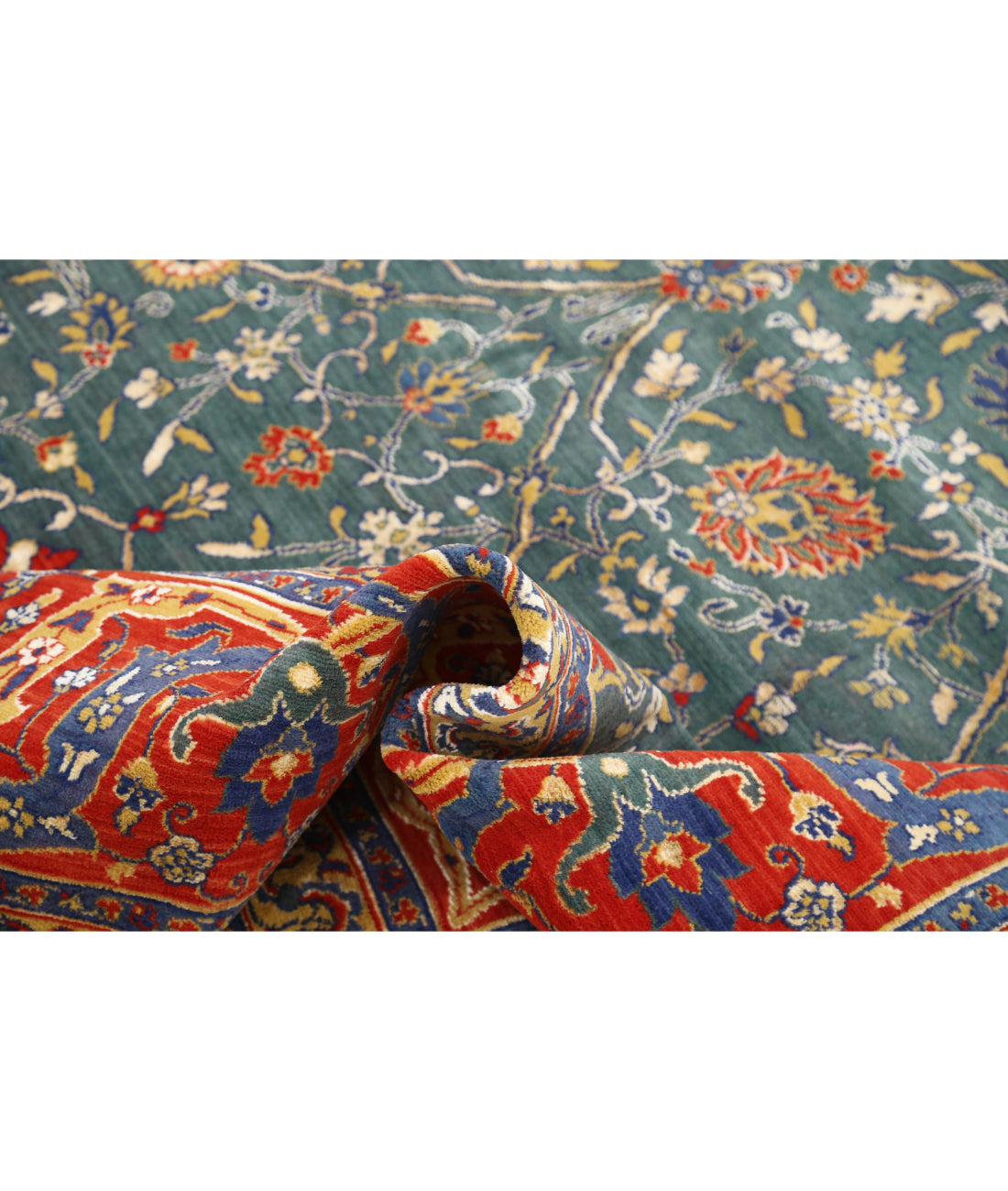 Gulshan Wool & Bamboo Silk Rug - 8'10'' x 12'1'' 8'10'' x 12'1'' (265 X 363) / Green / Red