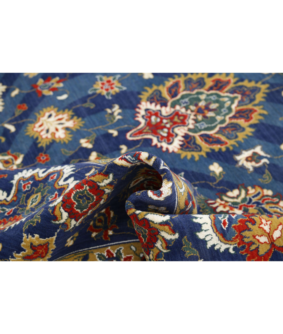 Gulshan Wool & Bamboo Silk Rug - 8'10'' x 12'4'' 8'10'' x 12'4'' (265 X 370) / Blue / Red