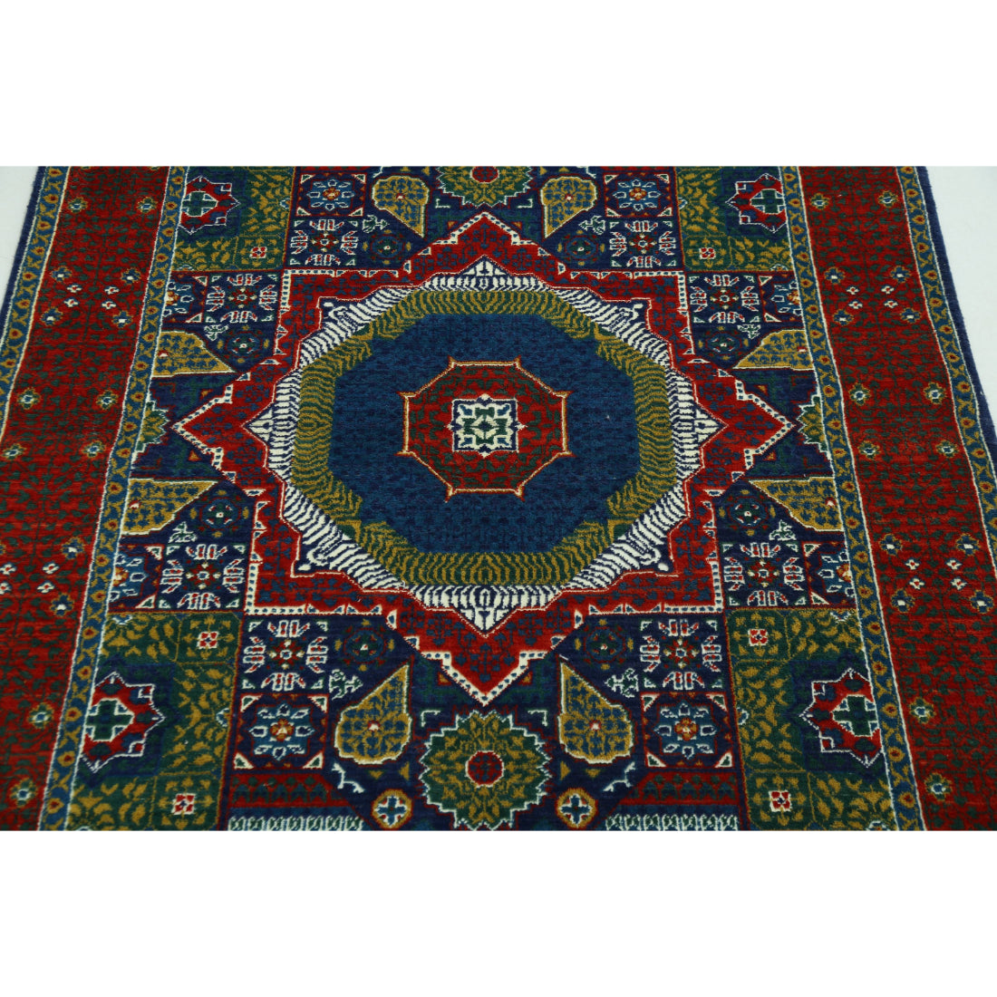 Alfombra Gulshan de lana y seda de bambú - 4'0'' x 5'9''