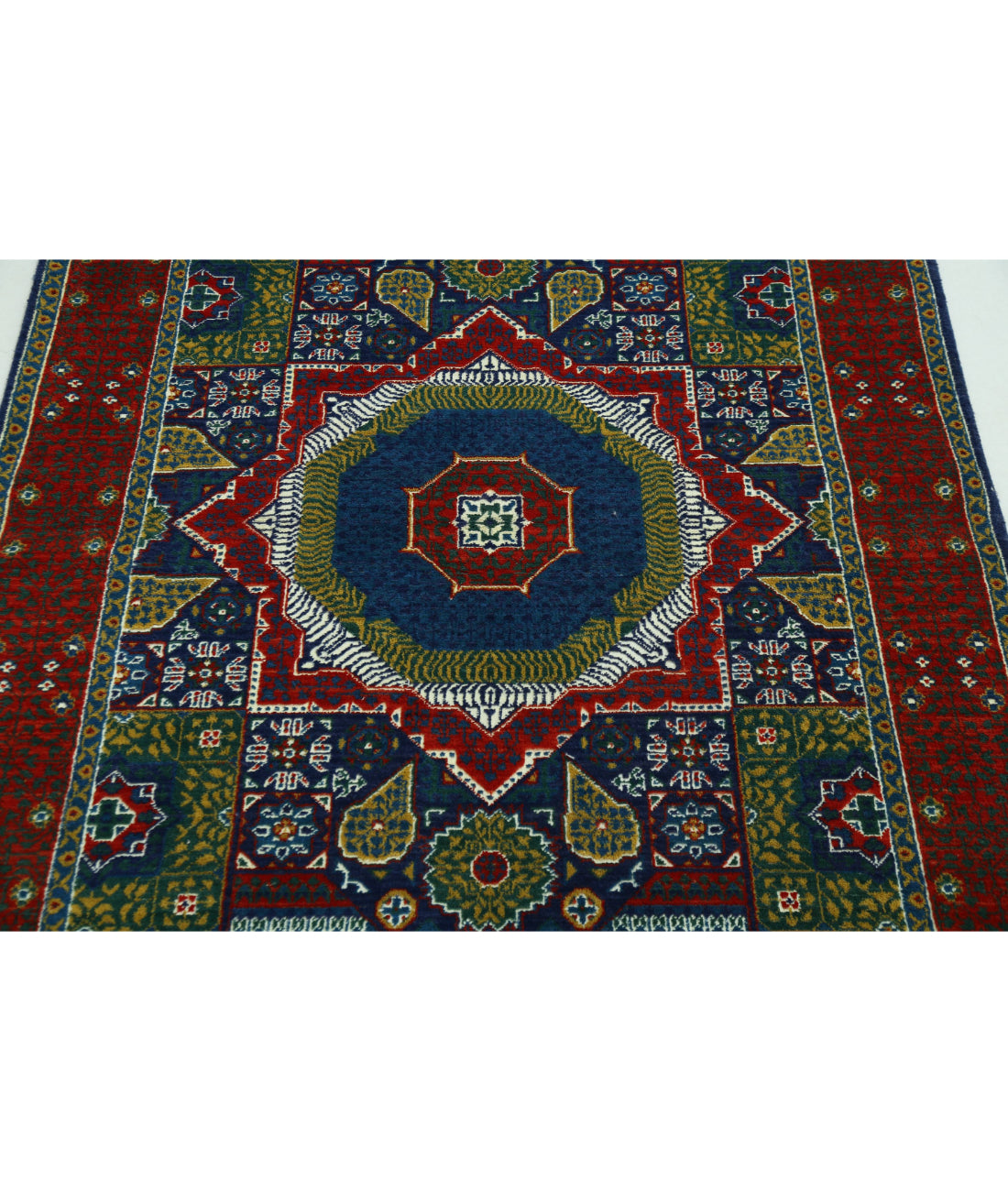 Alfombra Gulshan de lana y seda de bambú - 4'0'' x 5'9''
