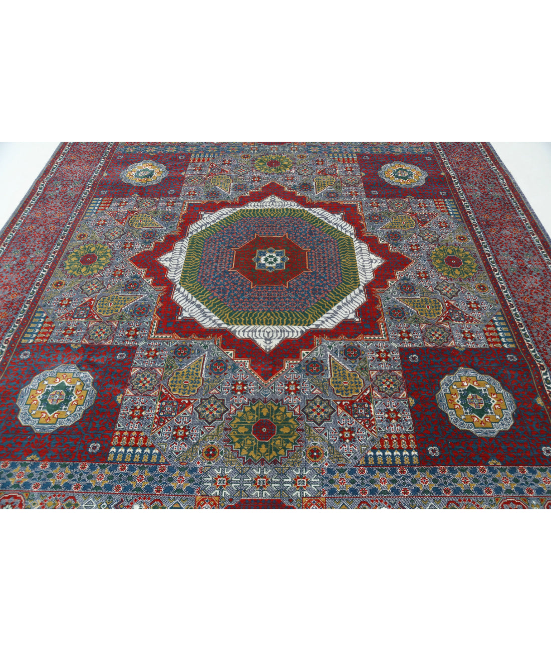 Gulshan Wool & Bamboo Silk Rug - 8'10'' x 11'11'' 8'10'' x 11'11'' (265 X 358) / Red / Red