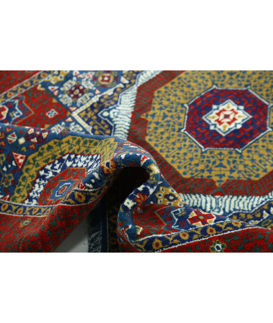 Gulshan Wool & Bamboo Silk Rug - 3'10'' x 6'0'' 3'10'' x 6'0'' (115 X 180) / Blue / Red