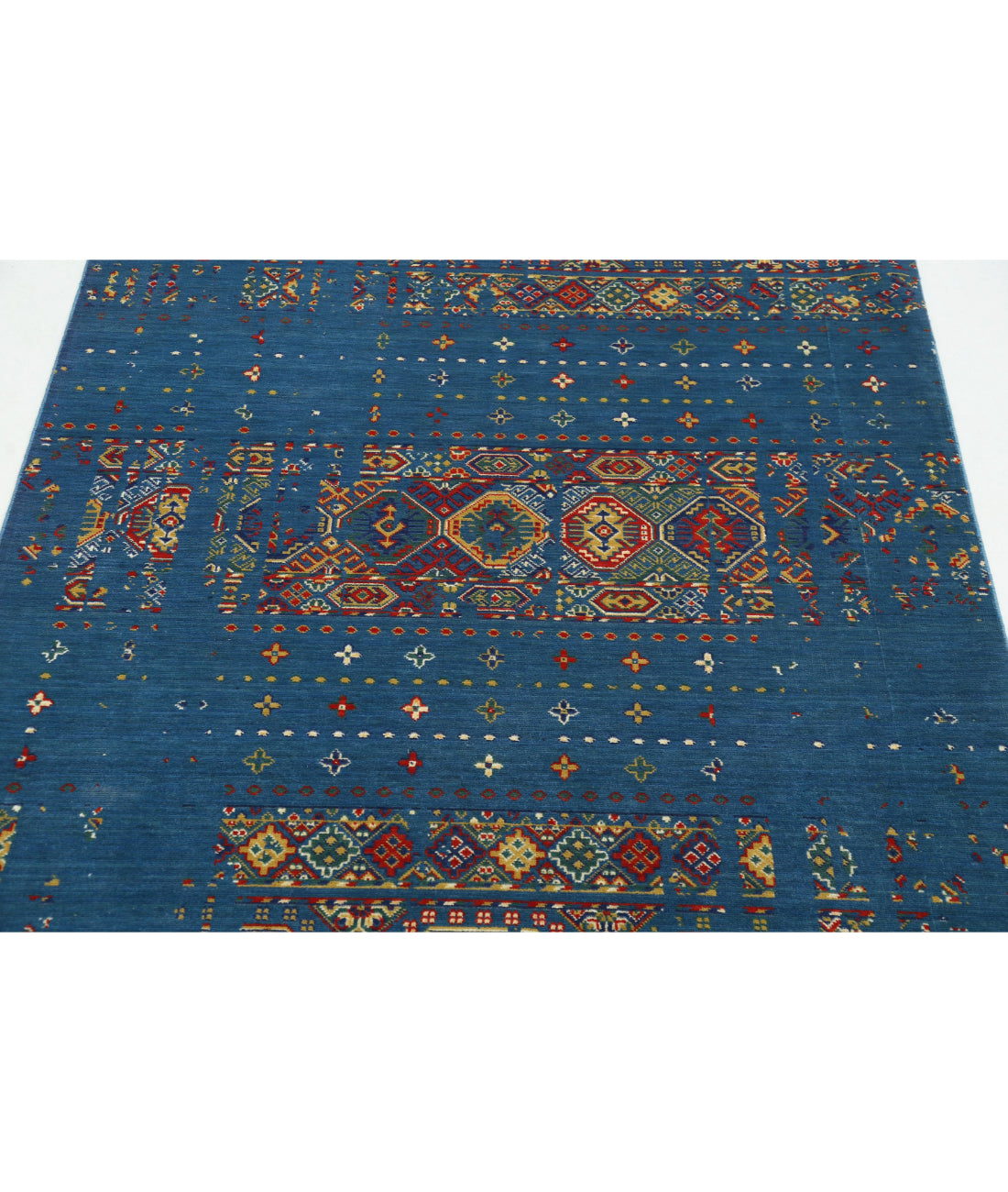 Gulshan Wool & Bamboo Silk Rug - 4'0'' x 5'9'' 4'0'' x 5'9'' (120 X 173) / Blue / Red