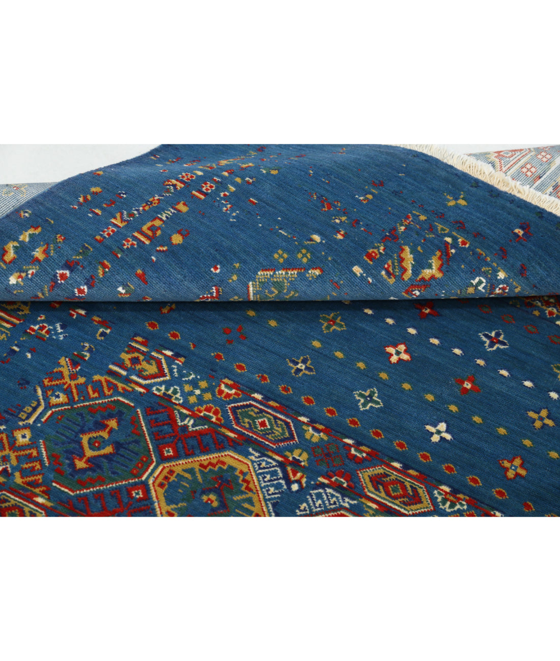 Gulshan Wool & Bamboo Silk Rug - 4'0'' x 5'9'' 4'0'' x 5'9'' (120 X 173) / Blue / Red