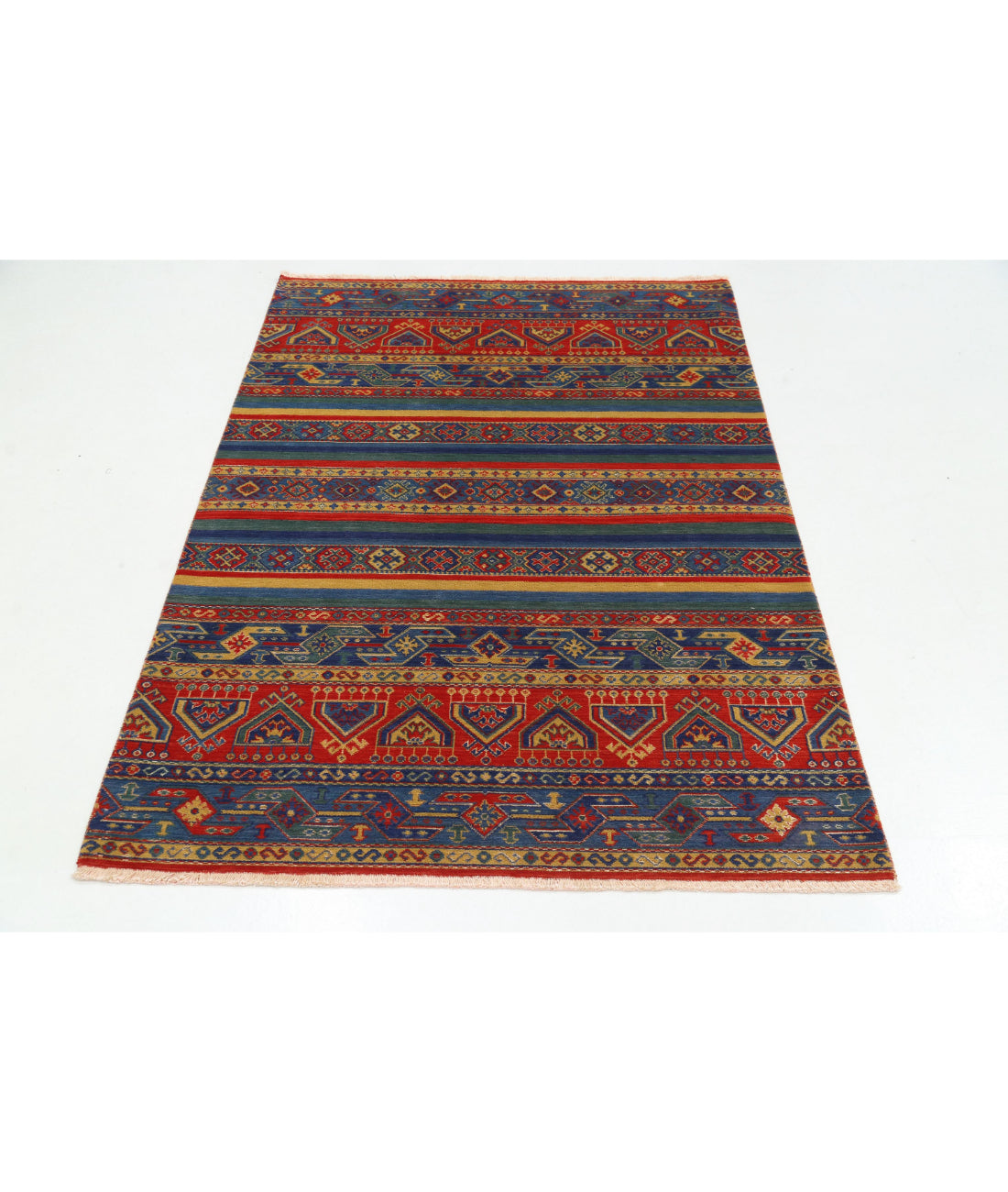Alfombra Gulshan de lana y seda de bambú - 4'0'' x 5'10''