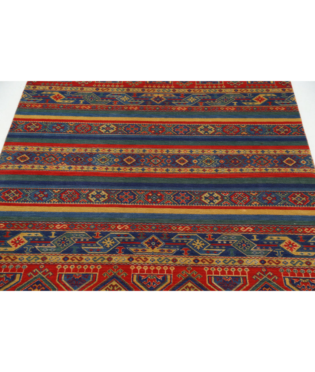 Alfombra Gulshan de lana y seda de bambú - 4'0'' x 5'10''