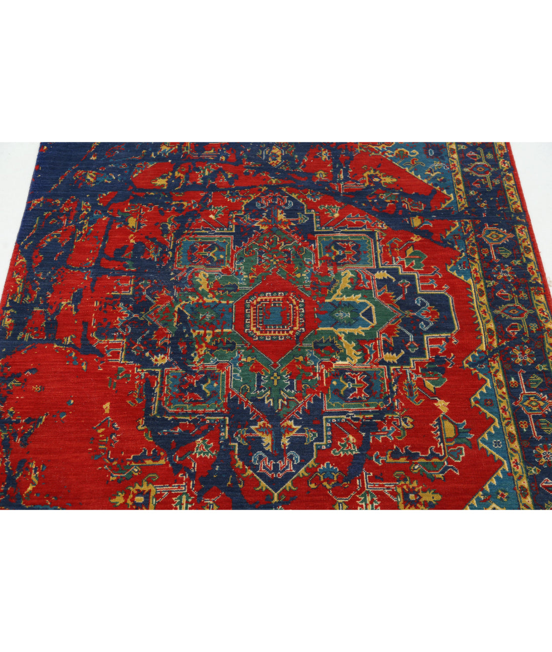 Gulshan Wool & Bamboo Silk Rug - 3'11'' x 5'10'' 3'11'' x 5'10'' (118 X 175) / Red / Blue