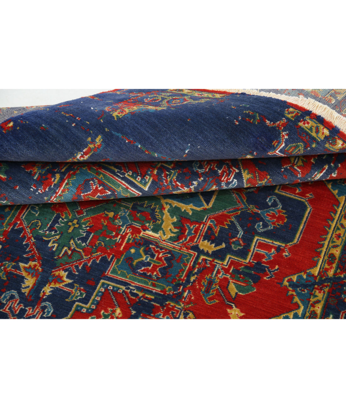 Gulshan Wool & Bamboo Silk Rug - 3'11'' x 5'10'' 3'11'' x 5'10'' (118 X 175) / Red / Blue