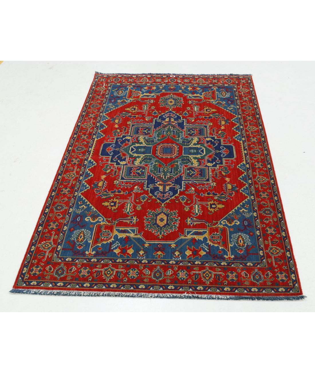 Gulshan Wool & Bamboo Silk Rug - 3'10'' x 6'0'' 3'10'' x 6'0'' (115 X 180) / Red / Blue