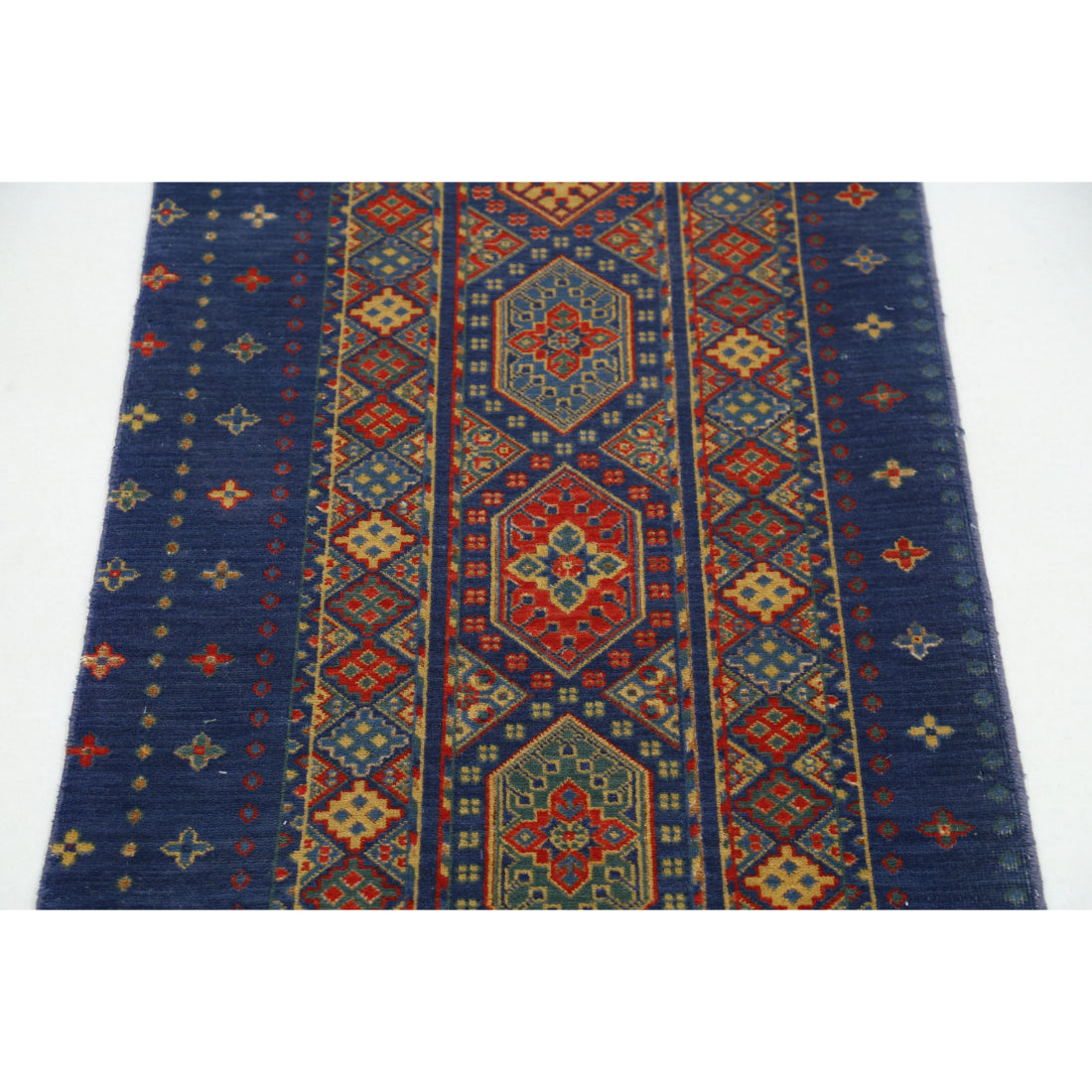 Alfombra Gulshan de lana y seda de bambú - 2'2'' x 3'9''