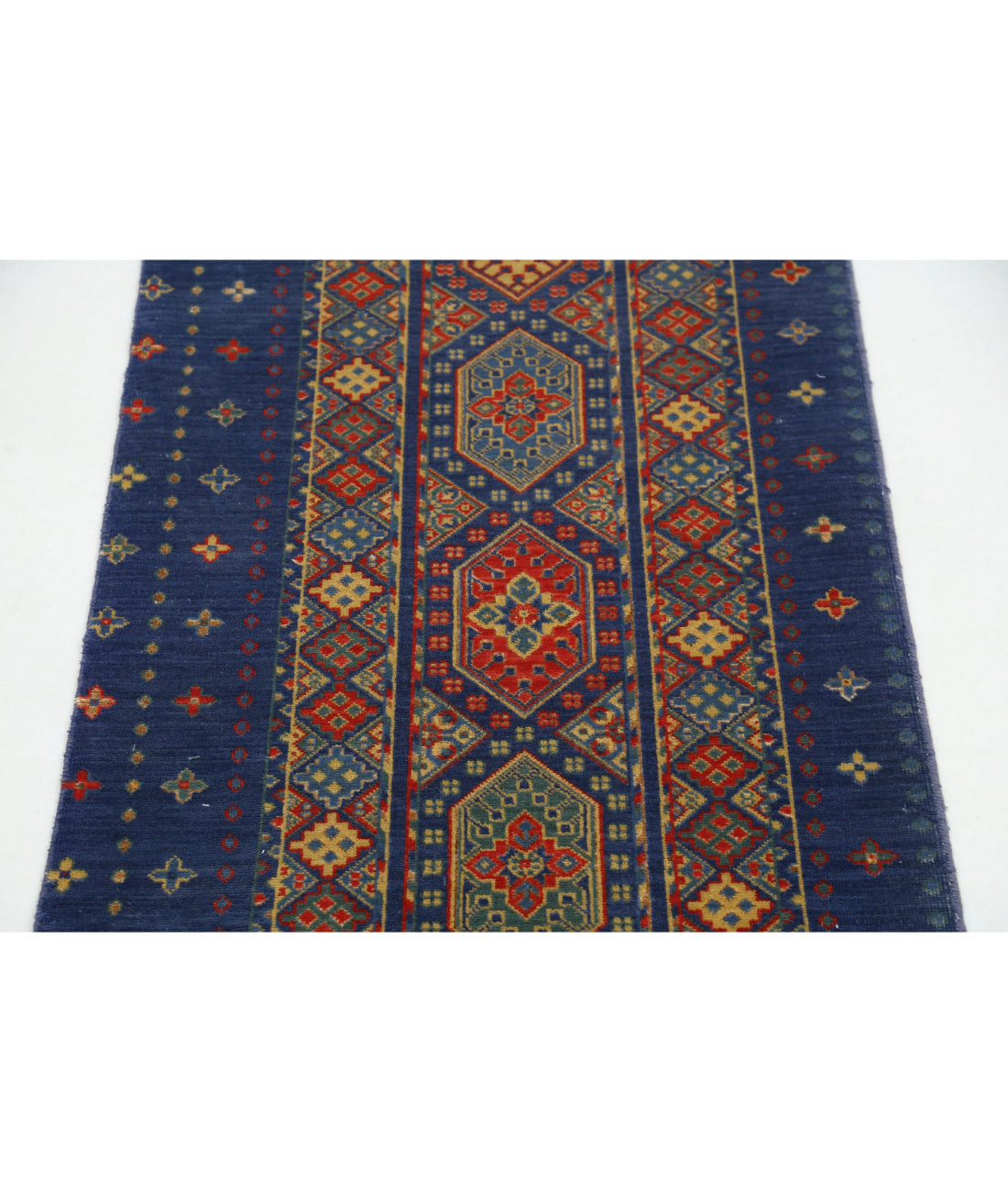 Gulshan Wool & Bamboo Silk Rug - 2'2'' x 3'9'' 2'2'' x 3'9'' (65 X 113) / Blue / Red