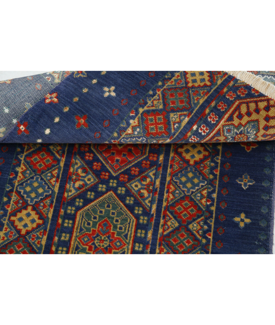 Alfombra Gulshan de lana y seda de bambú - 2'2'' x 3'9''