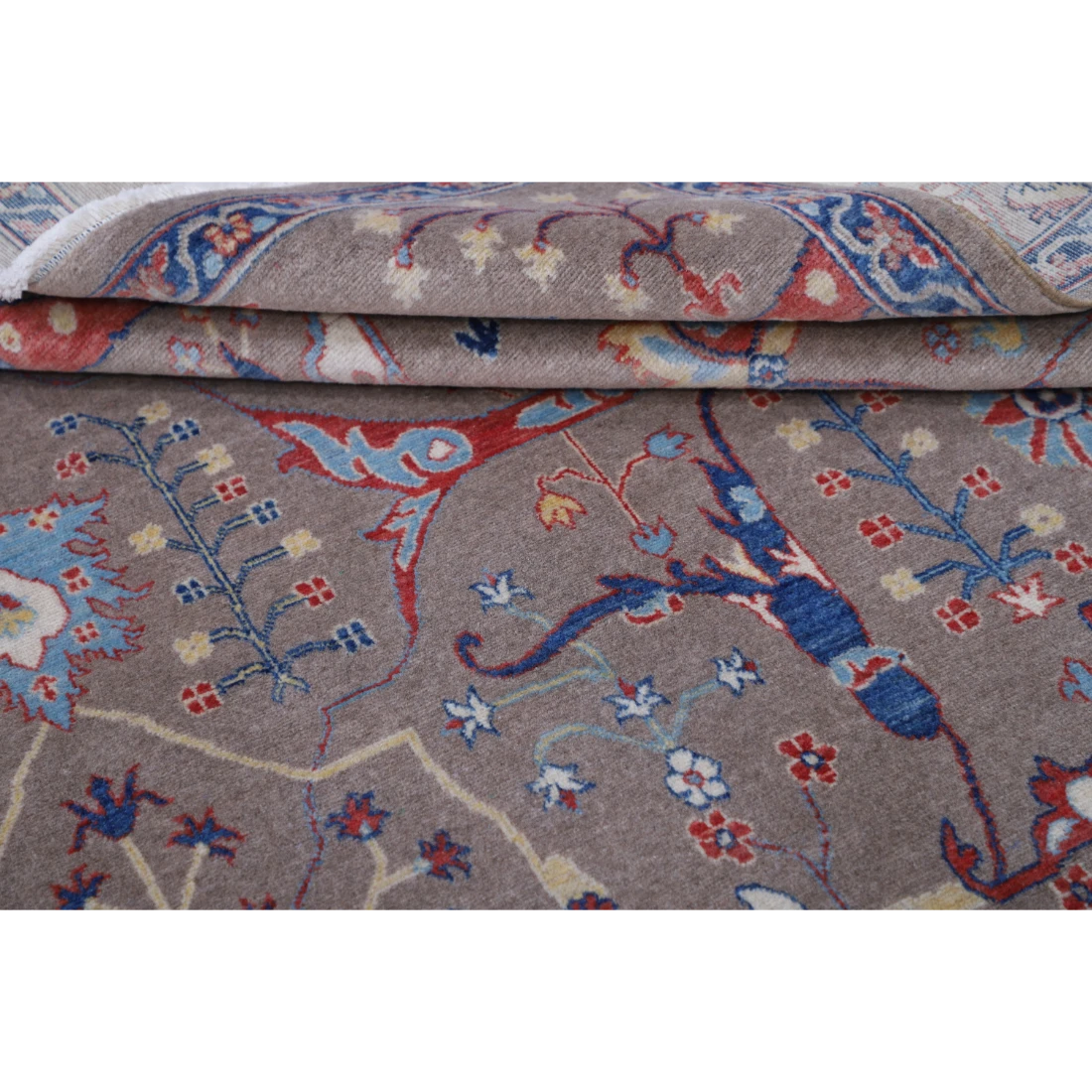 Power Loomed Heriz Wool Rug 8' 0" X 9' 10"