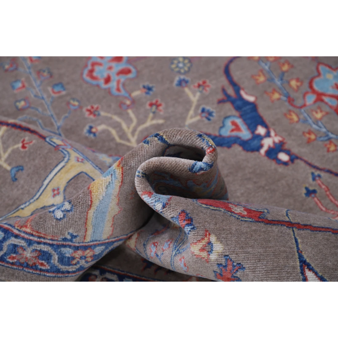 Power Loomed Heriz Wool Rug 8' 0" X 9' 10"