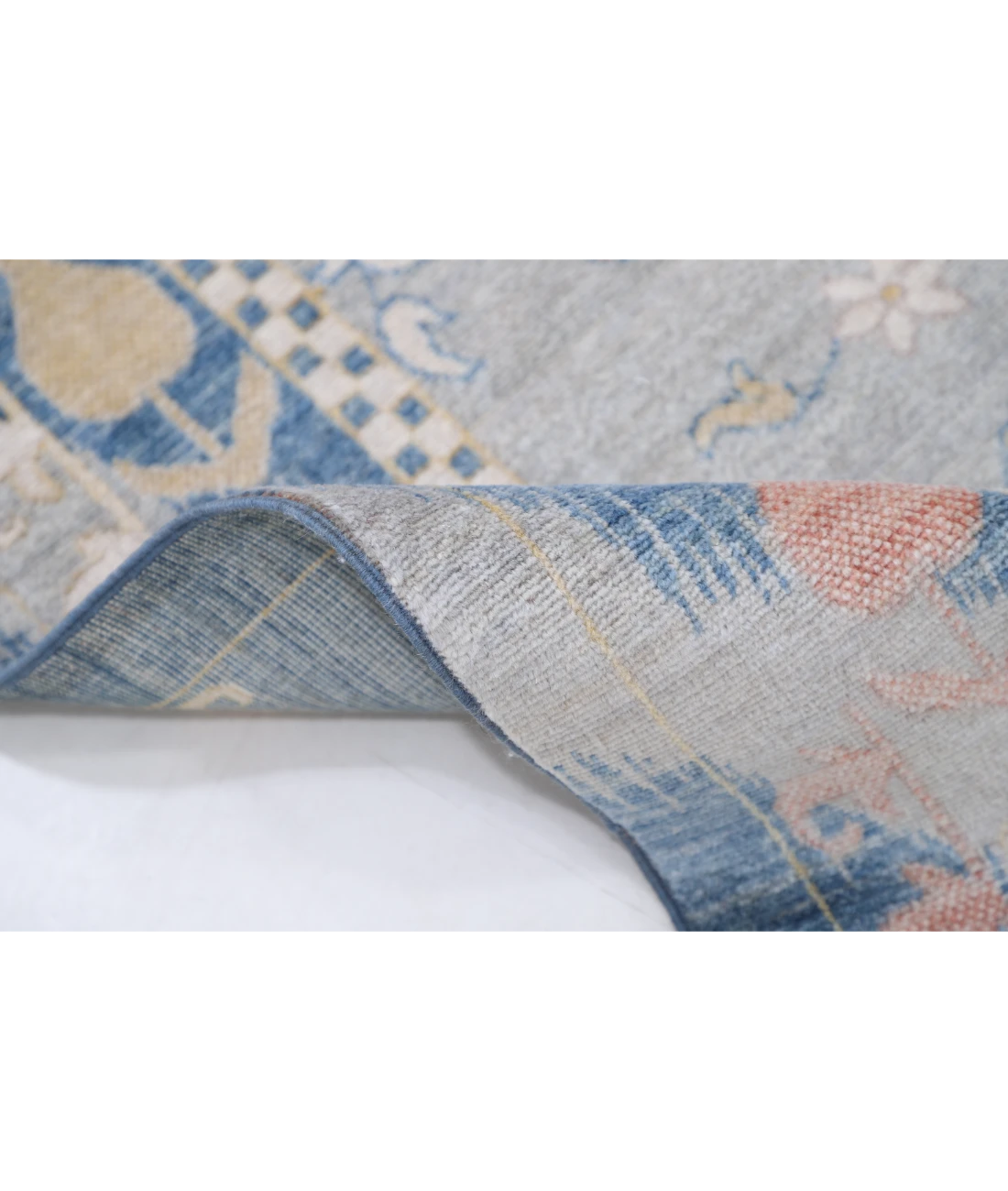 Power Loomed Ikat Wool Rug 8' 10" X 11' 11"