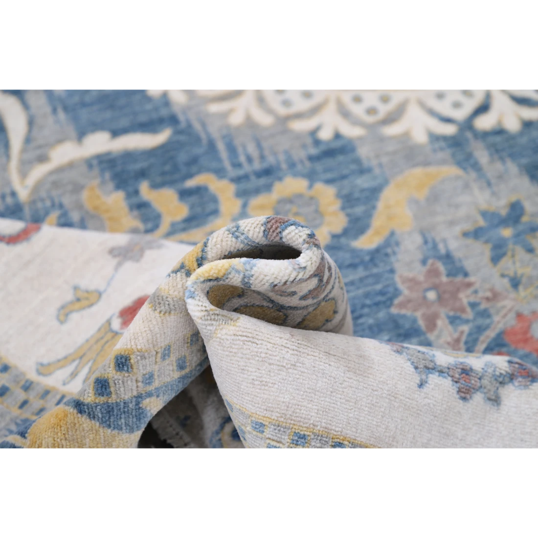 Power Loomed Ikat Wool Rug 8' 10" X 11' 10"