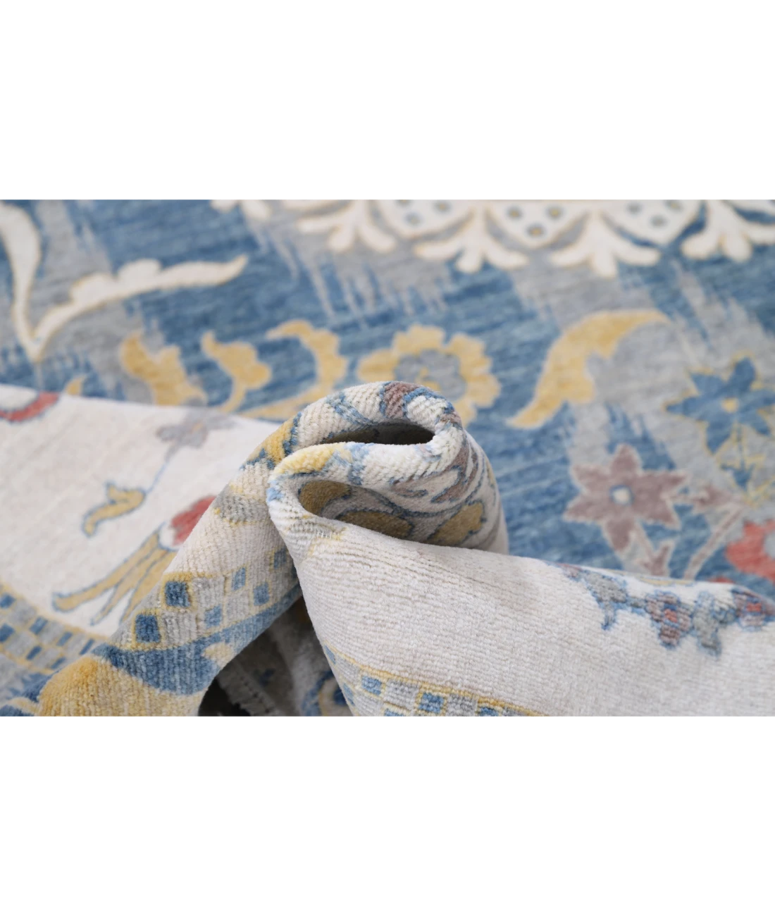 Power Loomed Ikat Wool Rug 8' 10" X 11' 10"