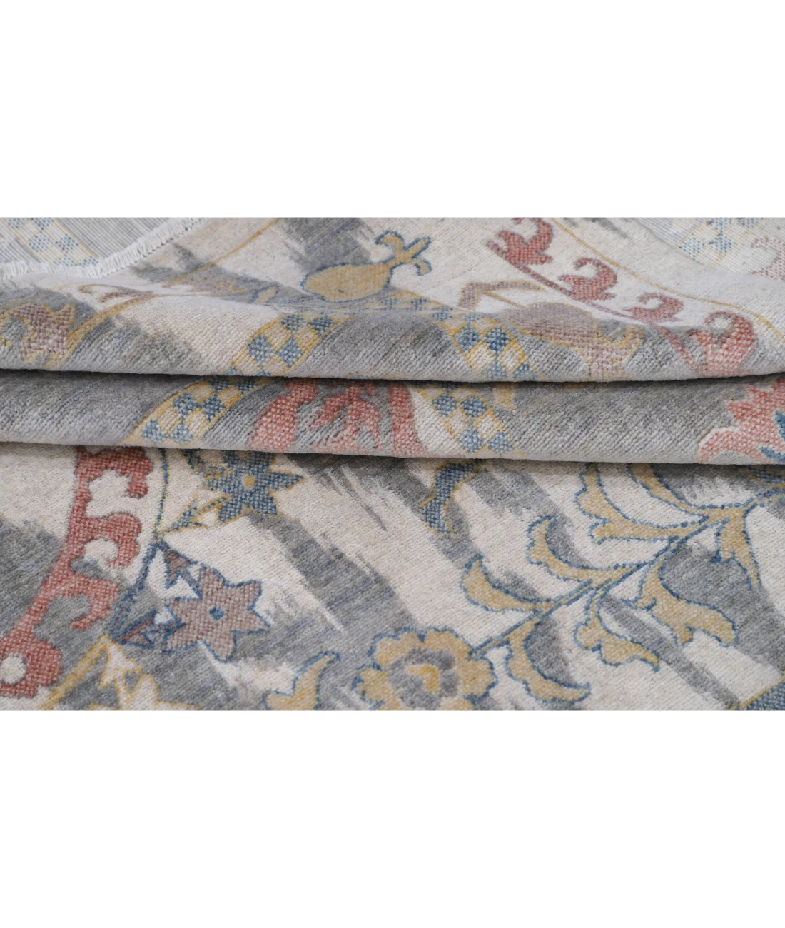 Power Loomed Ikat Wool Rug 8' 10" X 11' 11"