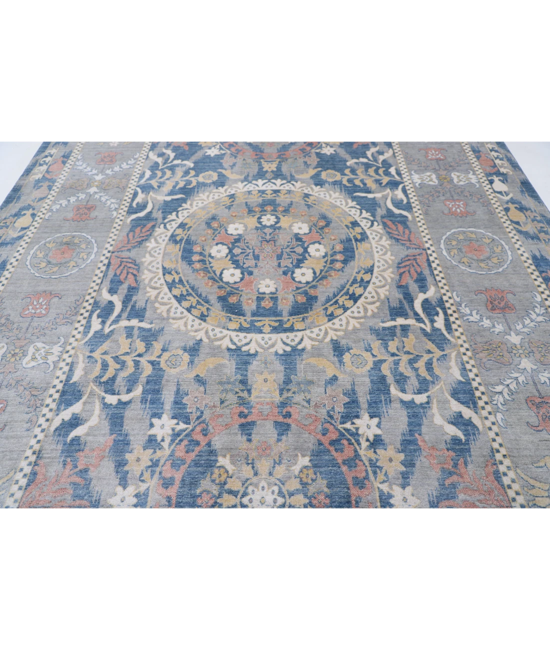 Power Loomed Ikat Wool Rug 8' 11" X 11' 11"