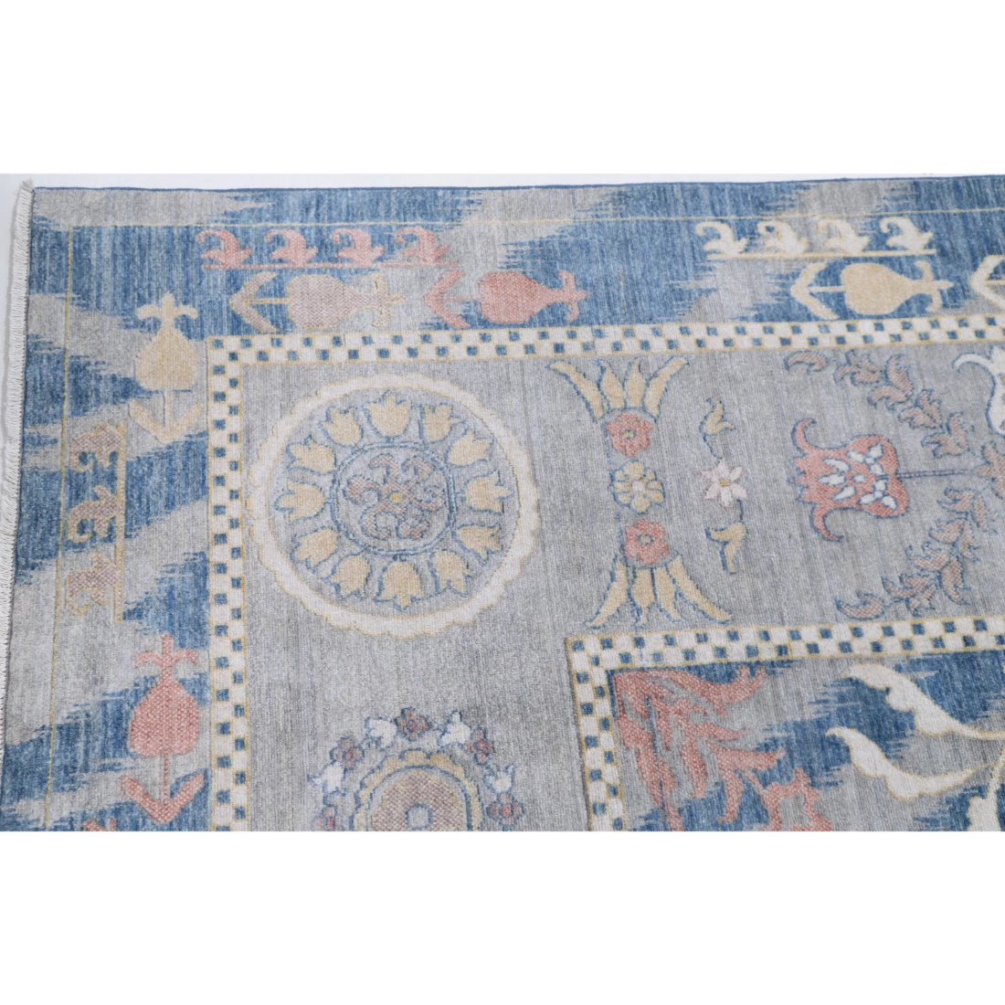 Power Loomed Ikat Wool Rug 8' 11" X 11' 11"