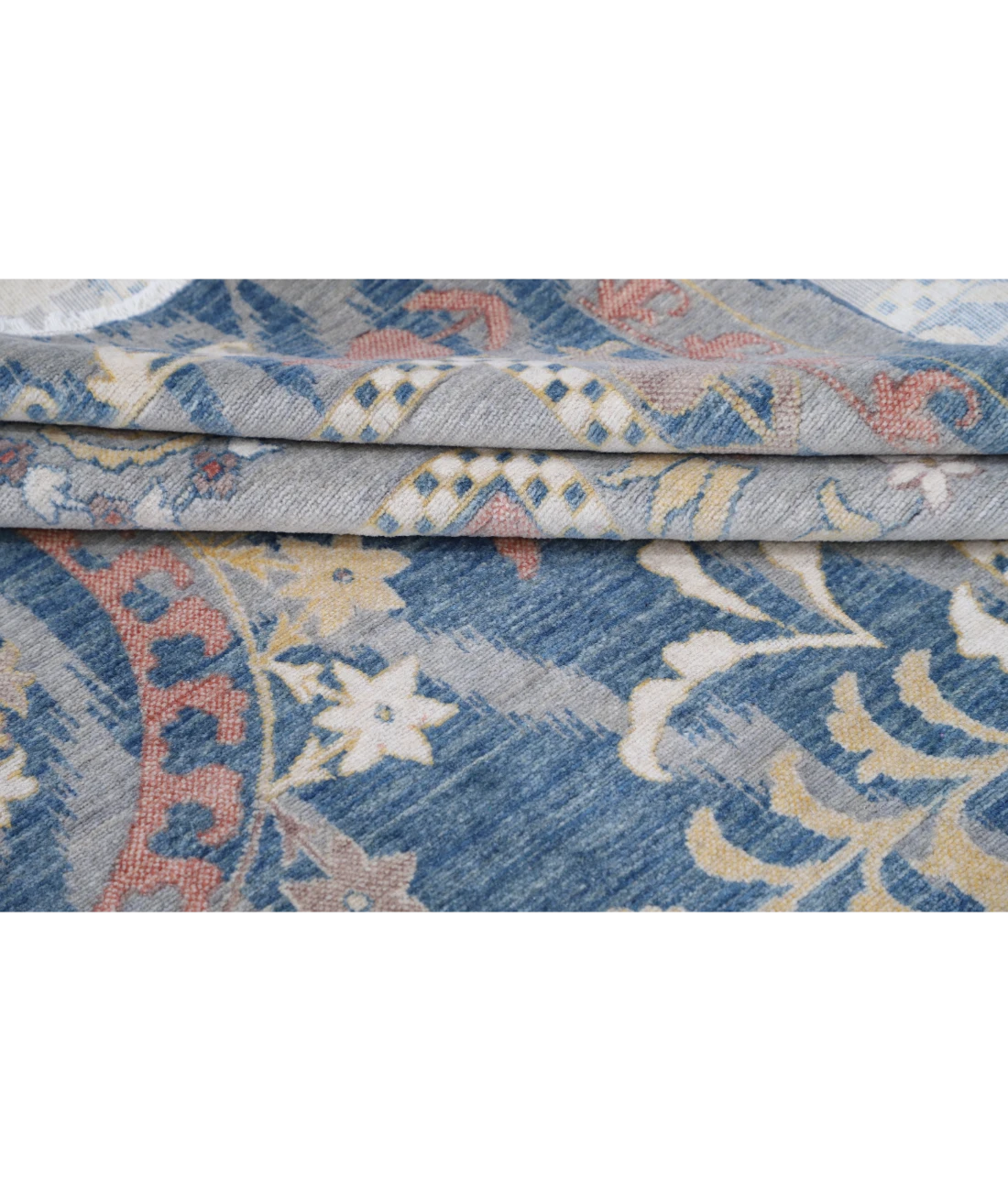 Power Loomed Ikat Wool Rug 8' 11" X 11' 11"