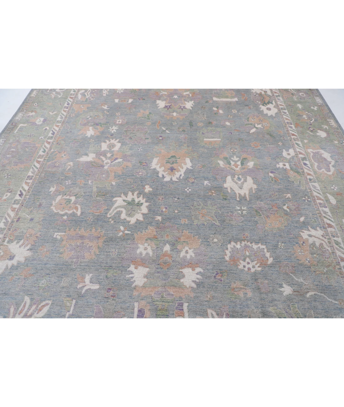 Power Loomed Lily Wool Rug 8' 10" X 11' 10"