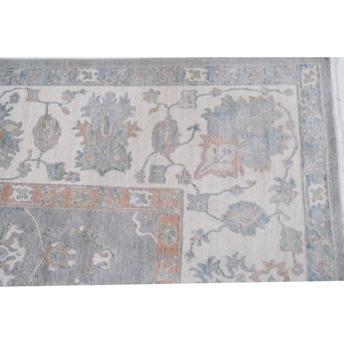 Power Loomed Lily Wool Rug 8' 10" X 11' 11"
