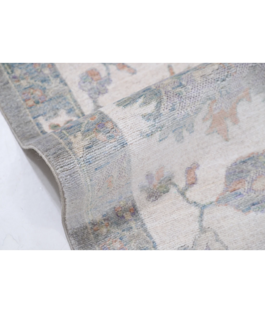 Power Loomed Lily Wool Rug 8' 10" X 11' 11"