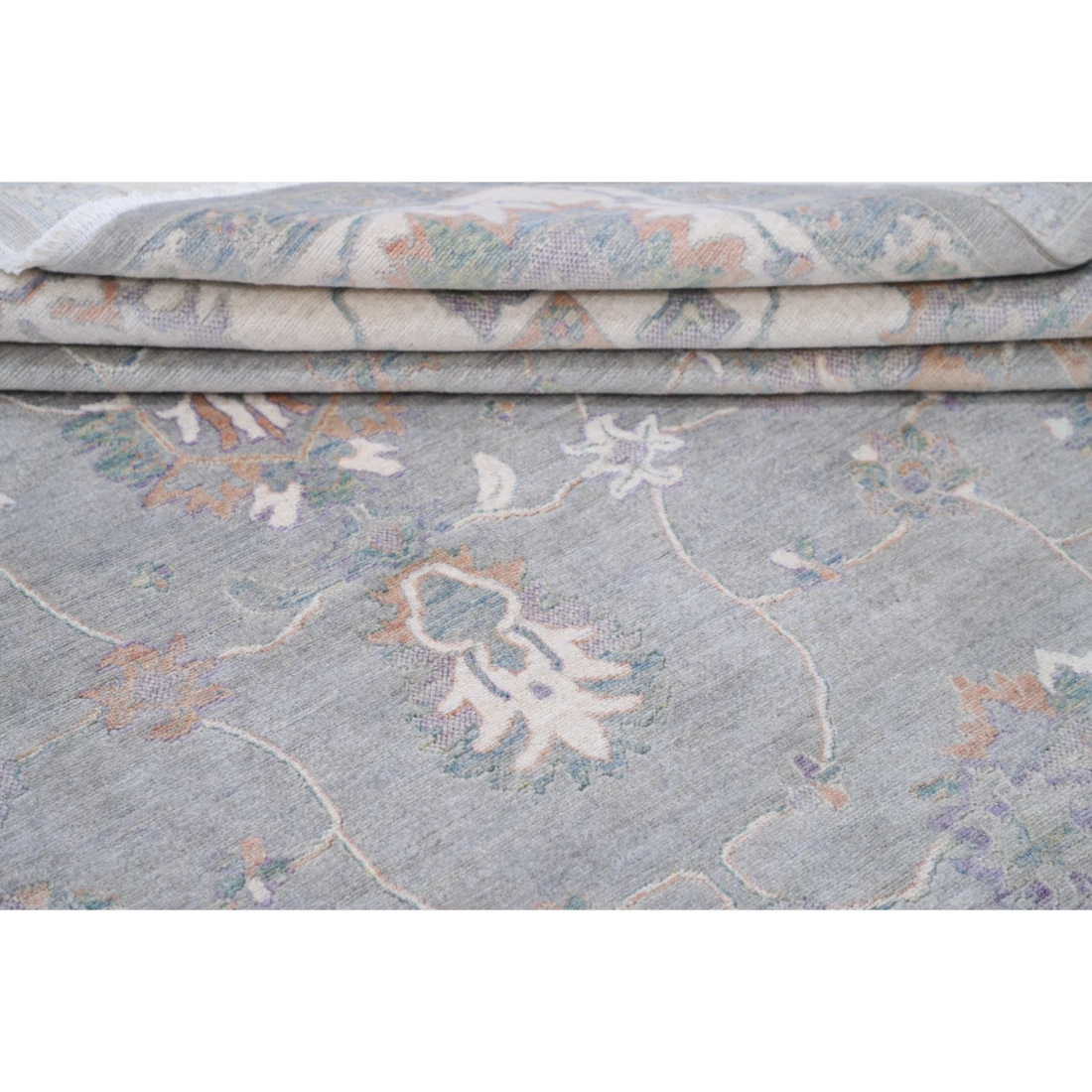 Power Loomed Lily Wool Rug 8' 10" X 11' 11"
