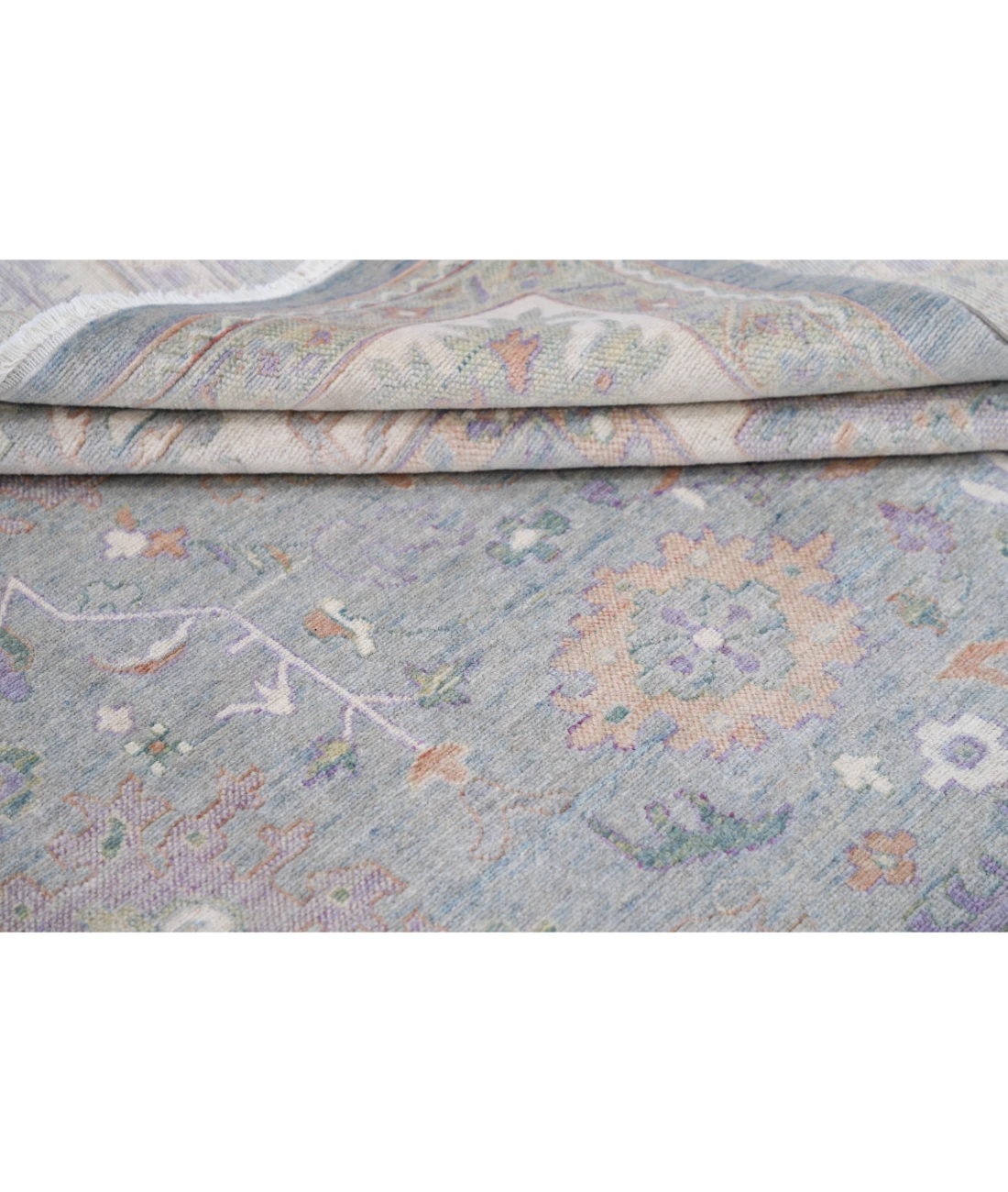Power Loomed Lily Wool Rug 8' 10" X 11' 11"