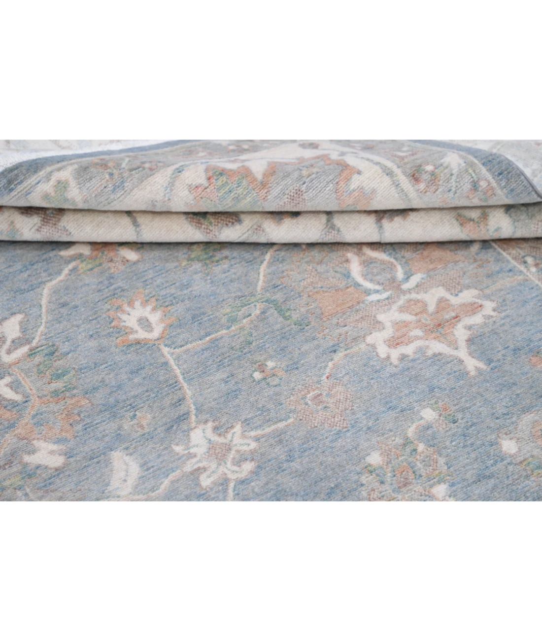 Power Loomed Lily Wool Rug 8' 10" X 11' 11"